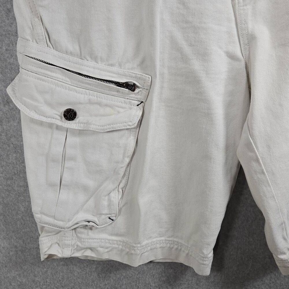Coogi Cargo Shorts Y2K Baggy 40 Embroidered - Picture 3 of 13